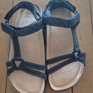 Born Origins Black Sandals